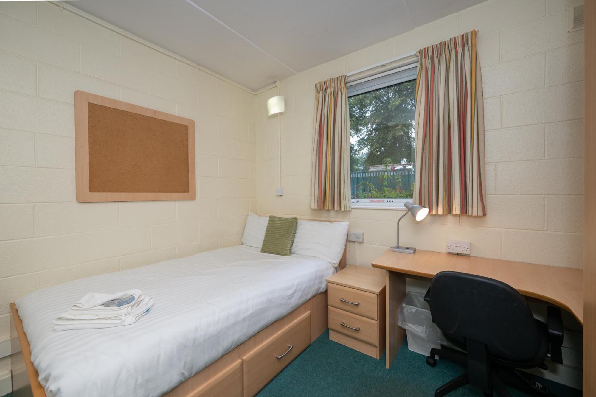 Castlewhite - Ucc Summer Beds Cork Eksteriør bilde